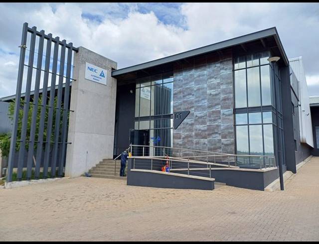 INDUSTRIAL PROPERTY TO RENT IN LOUWLARDIA